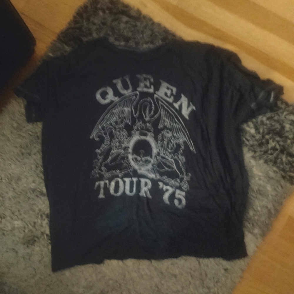 Que Kids Graphic Tee - Black